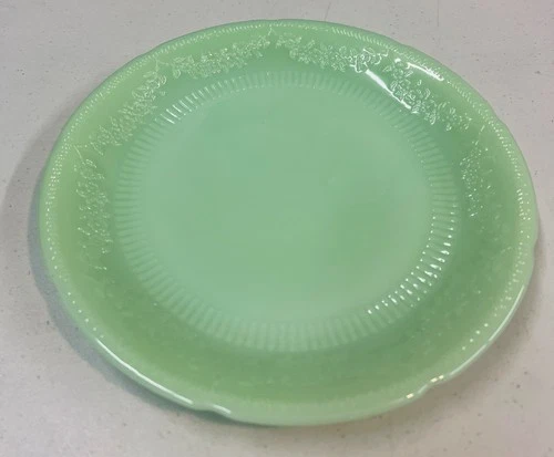 Jadite Alice Pattern Fire King 9" Dinner Plate 9 1/4”