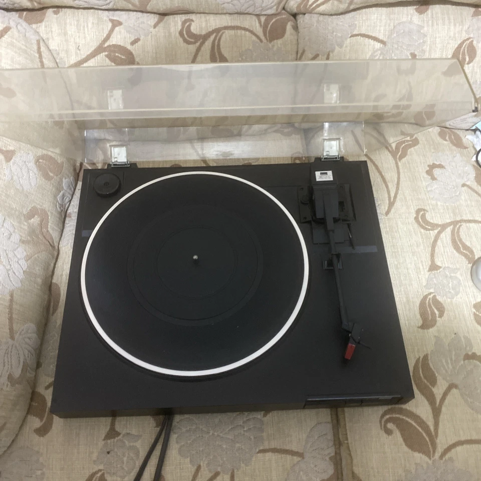 Sansui P-D15 Automatic Direct Drive Turntable Record Player Tested & Working - Image 3 of 4