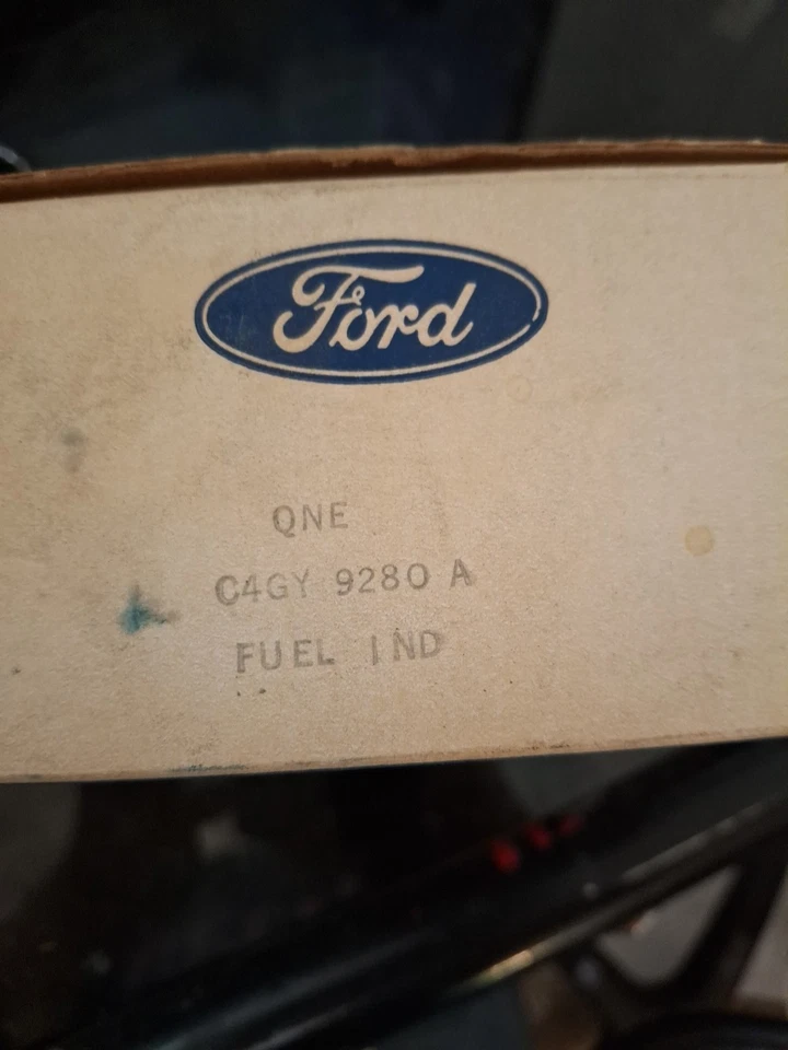 NOS 1964 Mercury Fuel Gauge  OEM FOMOCO C4GY-9280-A - Image 4 of 4