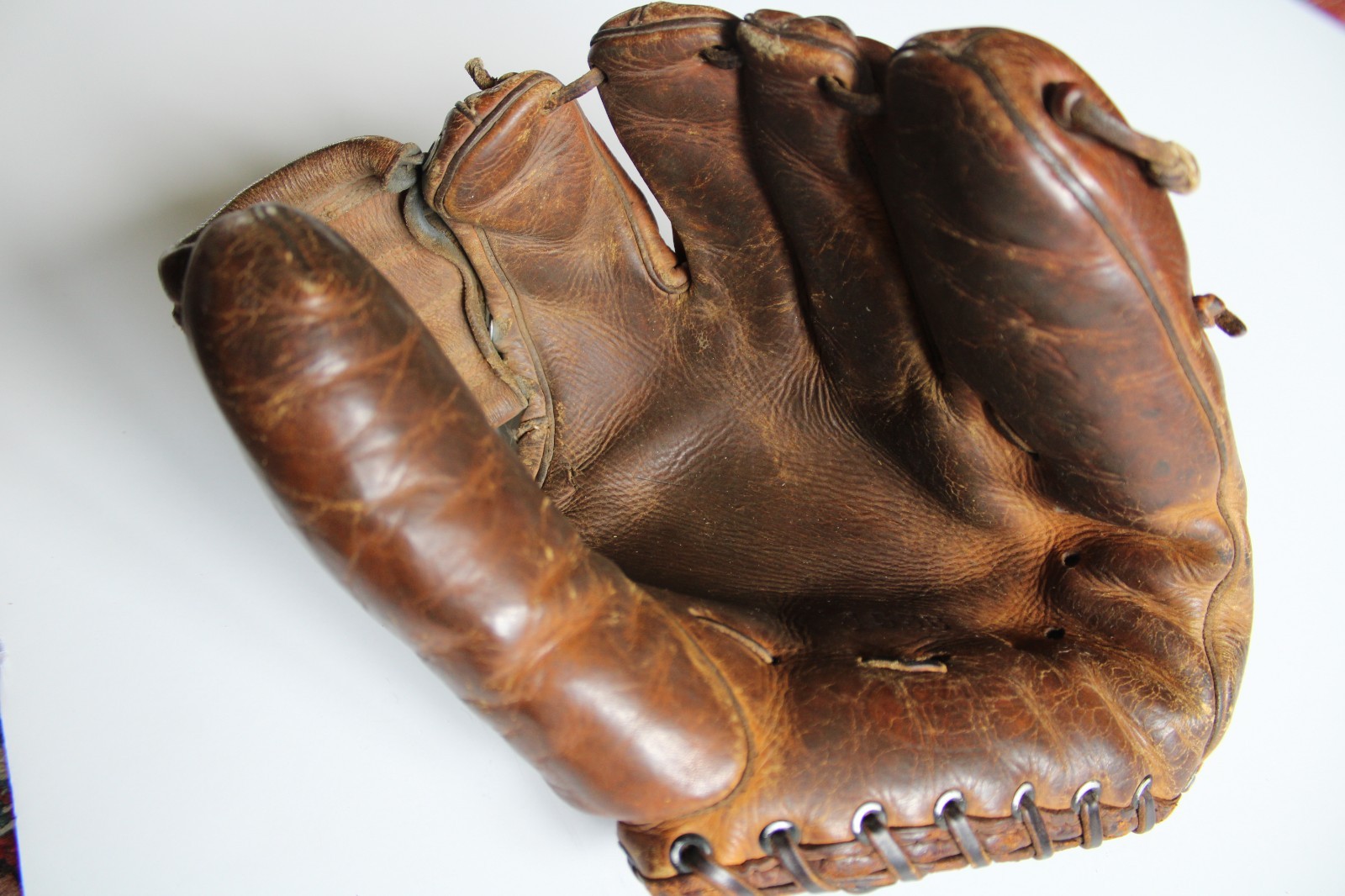 VTG J.C. Higgins Leather  Model # 1638  RHT Baseball Glove Sears Roebuck CO