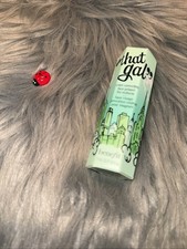 Benefit That Gal Color Corrector & Redness Primer  for Redness- Silky Green