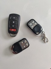 Umprogrammierbare Fernbedienungen f&uuml;r Garage oder Tore
