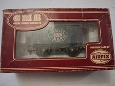 Airfix GMR 00 gauge 54315-6 NESTLES 12T Vent Van