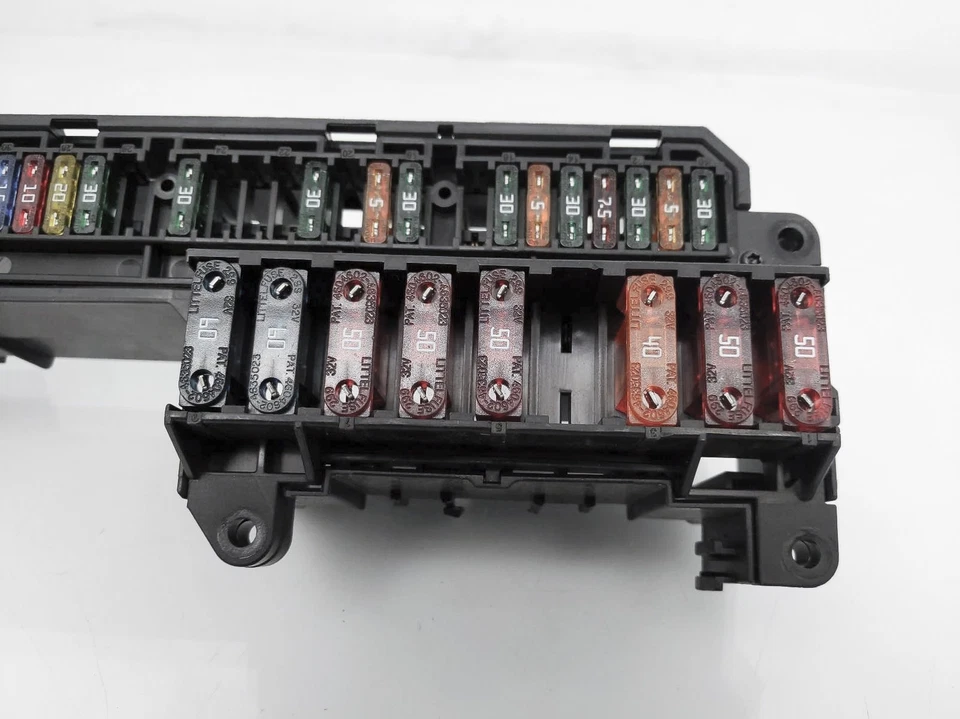 BMW 525I 2004-2007 cabina delantera interior caja de distribución de fusibles 61-14-6-932-452 Foto 2 de 4