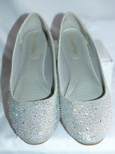 Dream Pairs Silver Rhinestone Bejeweled Women's Slip On Ballet Flats Size 8.5