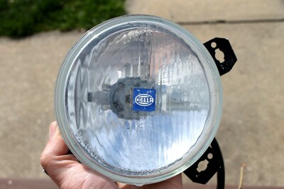 VW Golf mk2 Hella Headlight 301-124038 / 734718-00 Volkswagen