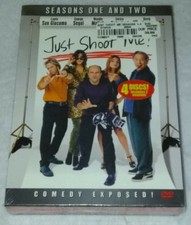 Just Shoot Me - First and Second Seasons 1 & 2 (DVD 4-Disc Set)