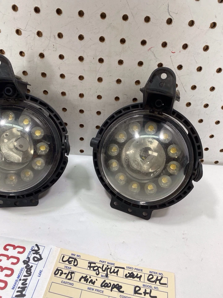 Mini Cooper R55 R56 R57 2007 2015 par de luces antiniebla delanteras OEM Foto 3 de 4