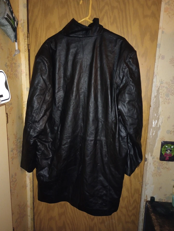 Excelled New York Black Leather Jacket Size XL RN# 20849 NWT 100% Leather - Image 2 of 4