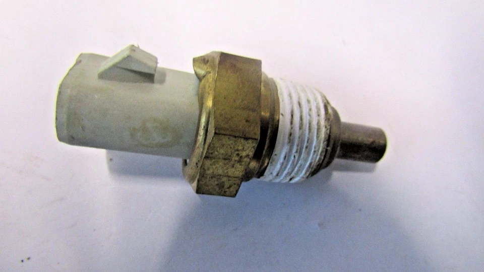 Interruptor de ventilador de refrigeración del motor TS158 estándar  Foto 3 de 4