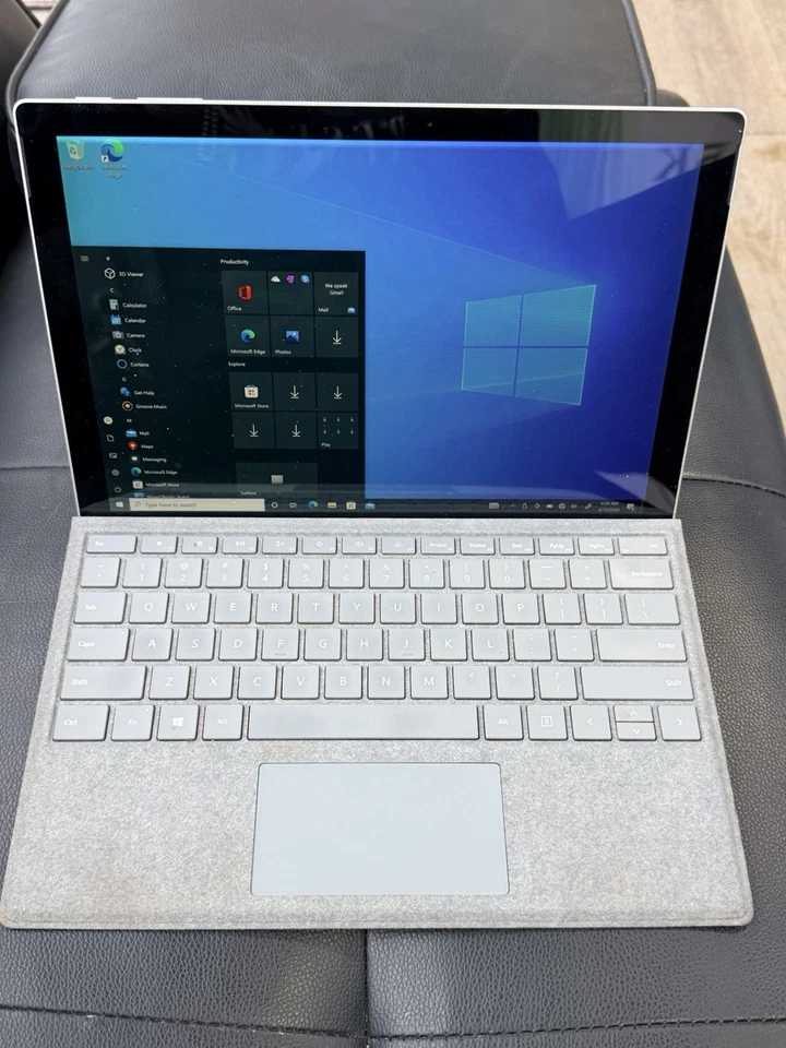 Tablet portátil Microsoft Surface / I5 7ª generación / 8 GB de RAM / 256 GB SSD / Win 10 Pro Foto 2 de 4