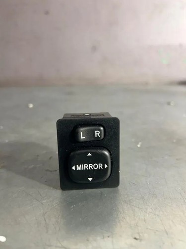 TOYOTA COROLLA Verso ZER, ZZE12, R1 Spiegeleinstellschalter 183574 35315525