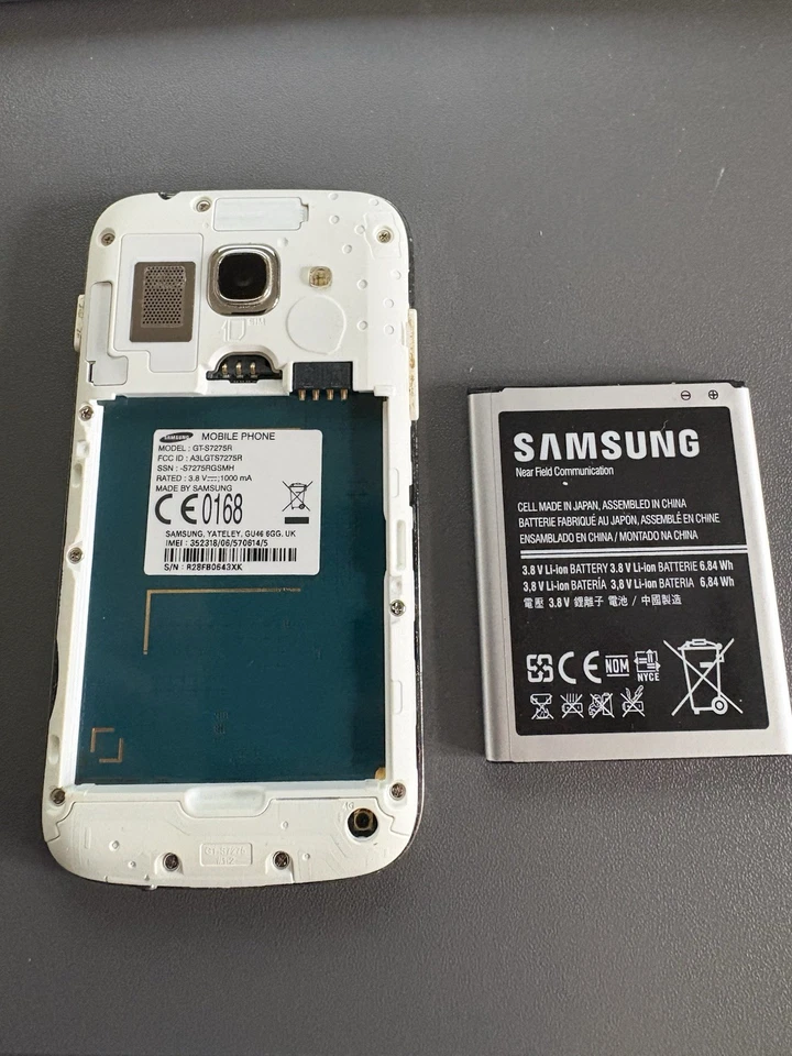 Samsung Galaxy Ace 3 GT-S7275R White Unlocked, photo 2 of 4