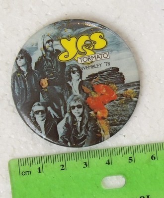 Yes:   Original Wembley 1978 UK Tormato 5.5cm Badge/Button