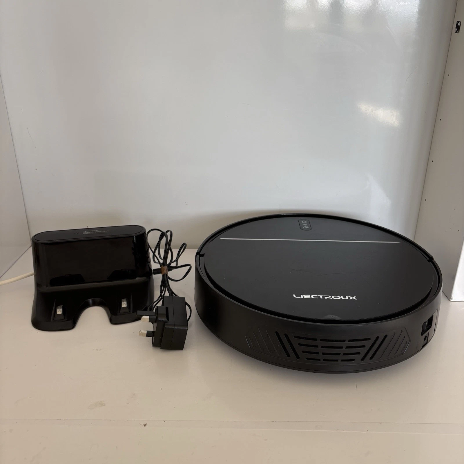 Liectroux M7s Pro Robotic Vacuum Cleaner W/ Charging Mount | Fully Working