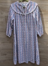 Lanz Of Salzburg Flannel Nightgown Medium 100 Cotton Floral Print Granny Core