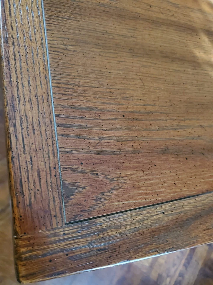 precioso juego de mesa y sillas de comedor de nogal para 6 Foto 4 de 4