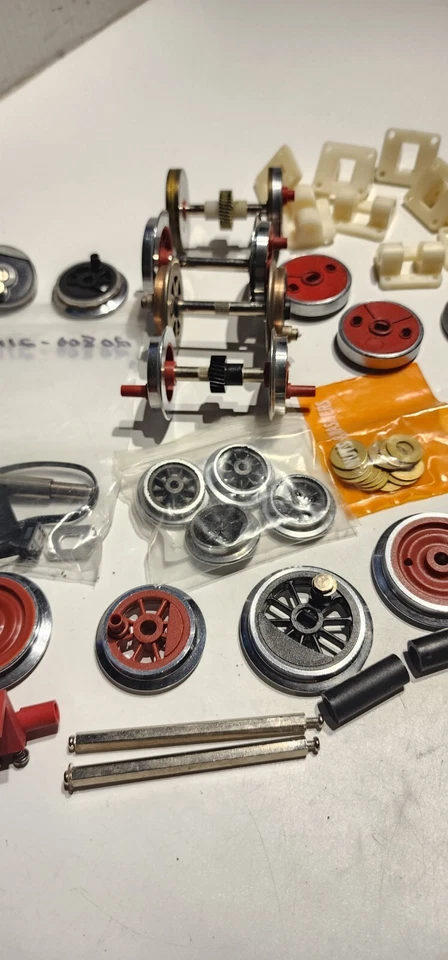 LGB G Scale Locomotive Wheels Set - Image 3 of 4