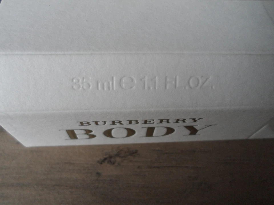 Burberry Body EDT Spray 1.1 oz / 35 ml New In Box , Not Sealed Discontinued - Image 3 of 4