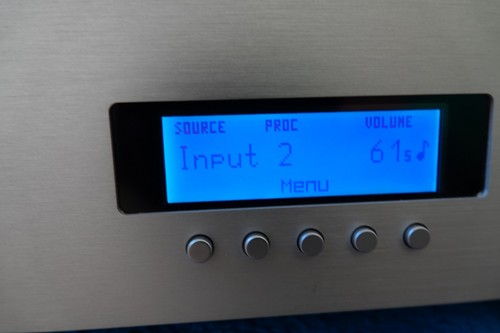 AVM A3 high end Vollverstärker mit ProzessorenEingängen - Bild 1 von 7