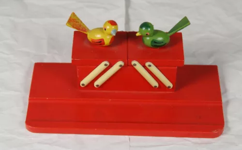 B10/ altes Schreibtisch Teil aus Erzgebirge - Modell Nähkästchen mit 2x Glas /62