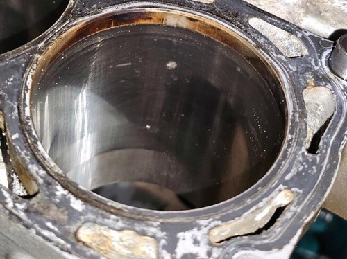 Kawasaki Ultra 250X 260X 260 cylinder cylinders block barrel 11005-3766 CORES - Picture 7 of 14