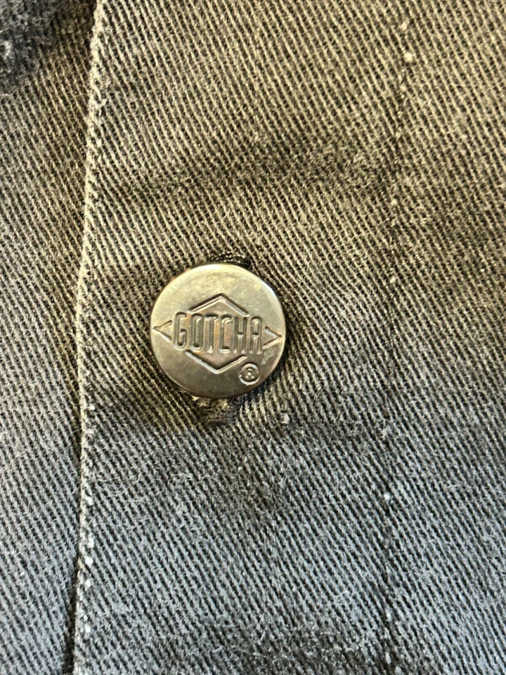 Gotcha vintage 80s 90s black pullover shark logo elastic waist button shirt XL - Image 4 of 4