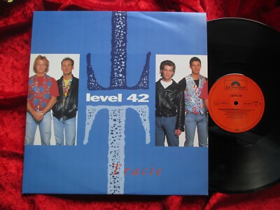 Level 42 - Tracie (2 Vers.)/+1 (1989)  GERMANY12'' Maxi > Linda McCartney