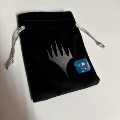 Final Fantasy Mtg Promo Dice w/ FF Felt Bag & D10 Pre-Release