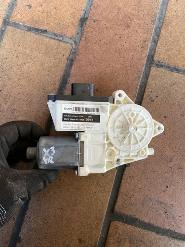 Original BMW X3 E83 Fensterhebermotor Motor vorne rechts 6925964