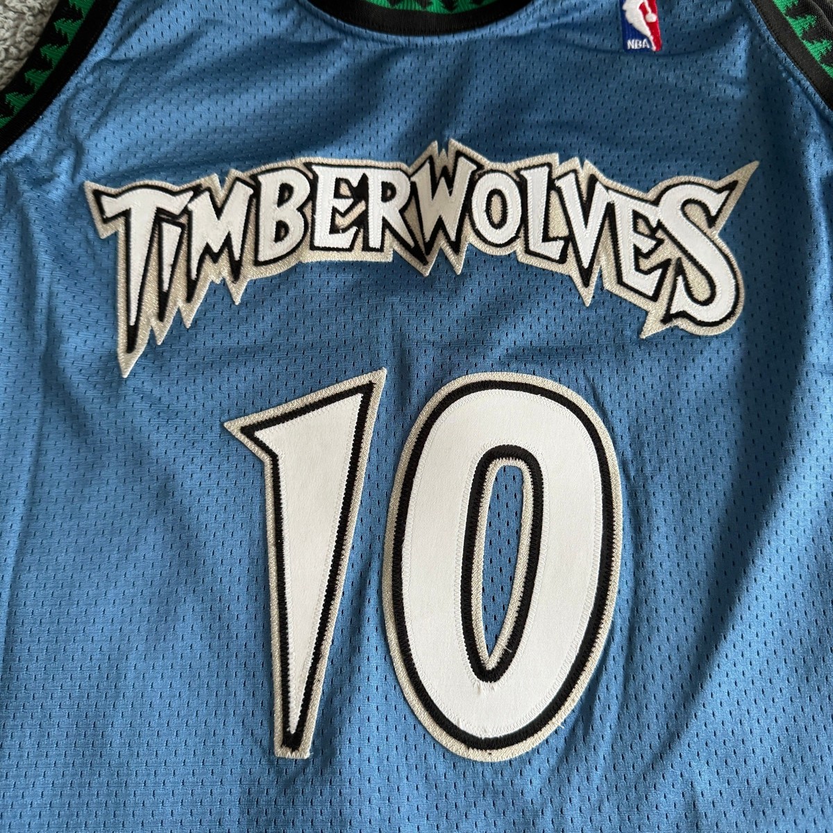 Rare Puma Authentic 2000 Wally Szczerbiak NBA Minnesota