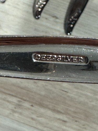 Holmes & Edwards Inlaid Deepsilver Silverplate Flatware Set of 36 - Picture 10 of 11