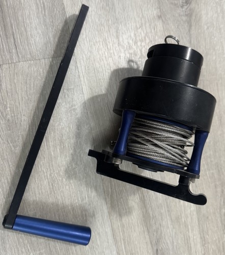Guy Winch w/Handle,  Blue Sky Mast for HAM or Military Radio