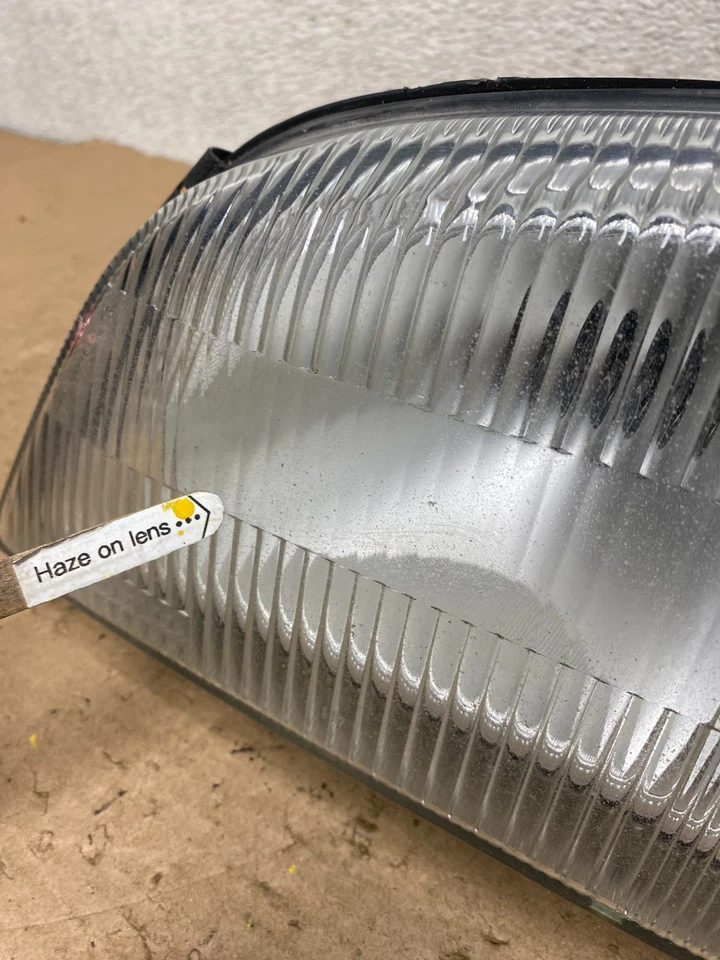 Faro halógeno lateral izquierdo conductor Volvo S70 C70 V70 1997-2000 OEM P1375 DW Foto 4 de 4