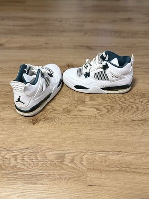 Jordan Air Jordan 4 Retro Mid Top White Dark Green Leather Sneakers