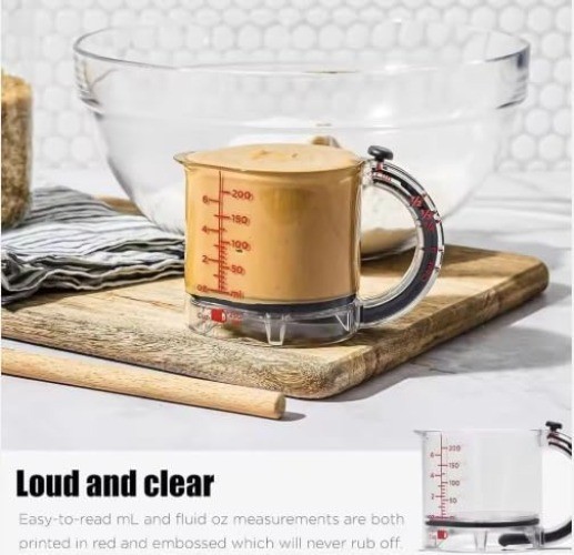 Multi-functional adjustable measuring cup with scraper lid and lift-up base
