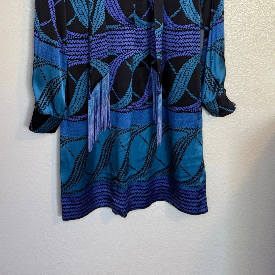 Vestido Hale Bob Mujer XS Azul Seda Elastizado Cuello Corbata Mini Patrón Geométrico Preppy Foto 3 de 4