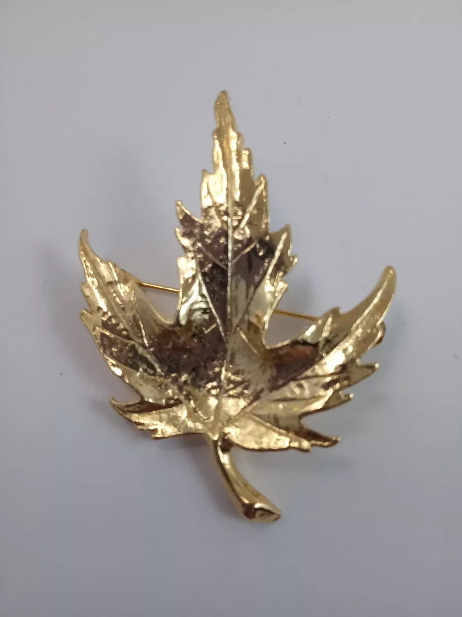 Brooch canada best sale