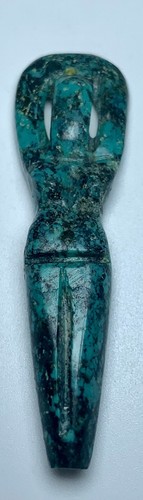 Mid Century Carved Spiderweb Turquoise Fertility Pendant