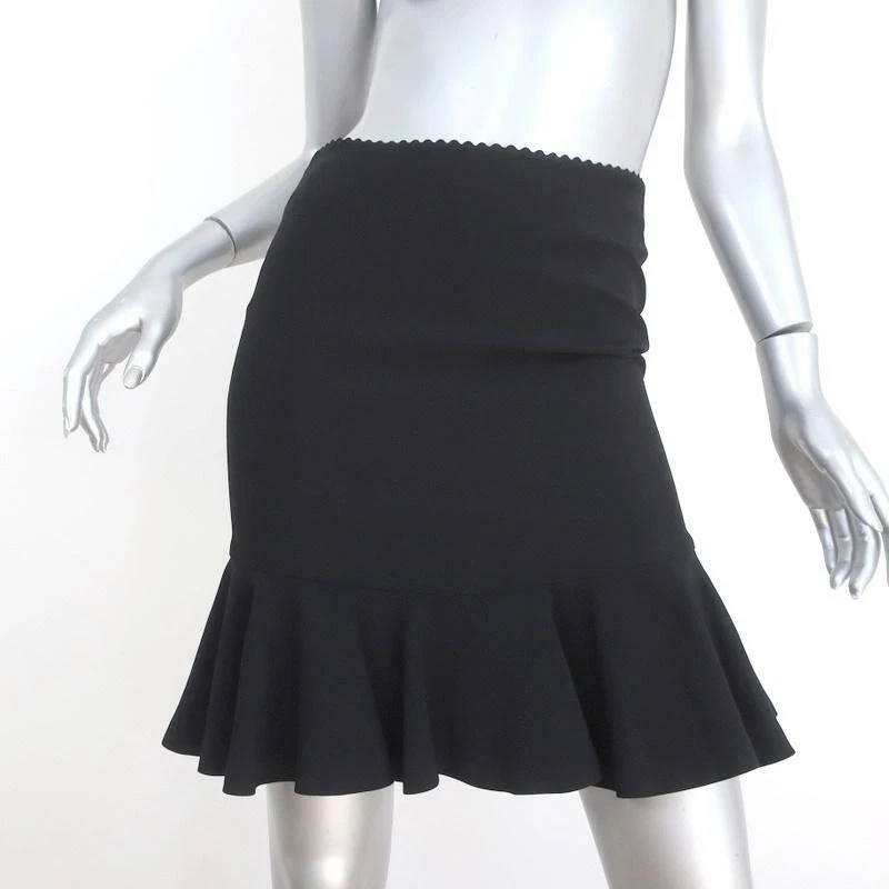 Black peplum top hem skirt