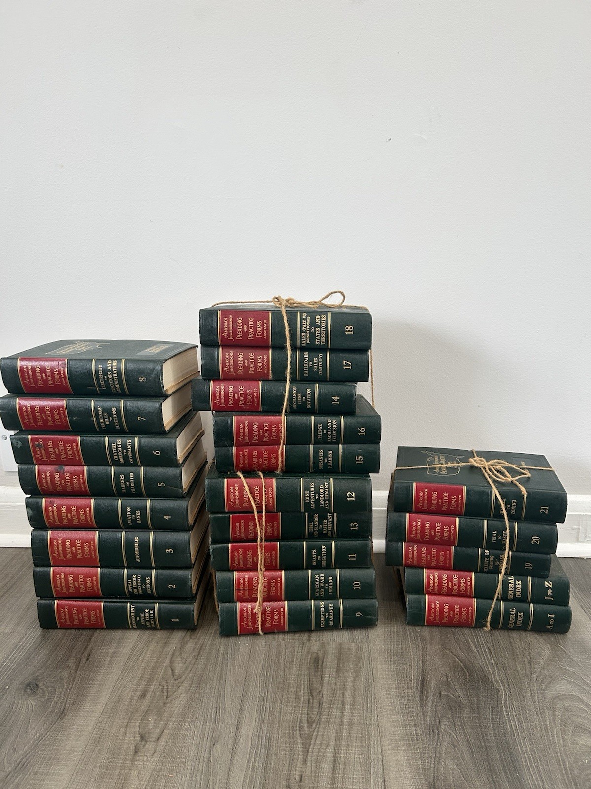 American jurisprudence pleading and practice forms annotated 21 volumes + index