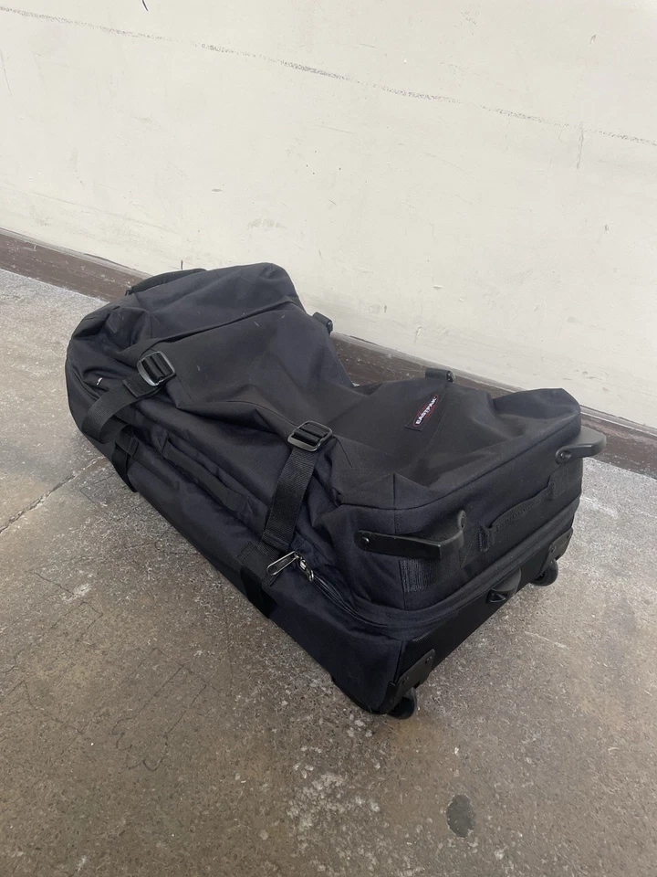 Eastpak Transverz 2 Wheel Pull Along Soft She’ll Suitcase - 121L LARGE Black - Image 2 of 4