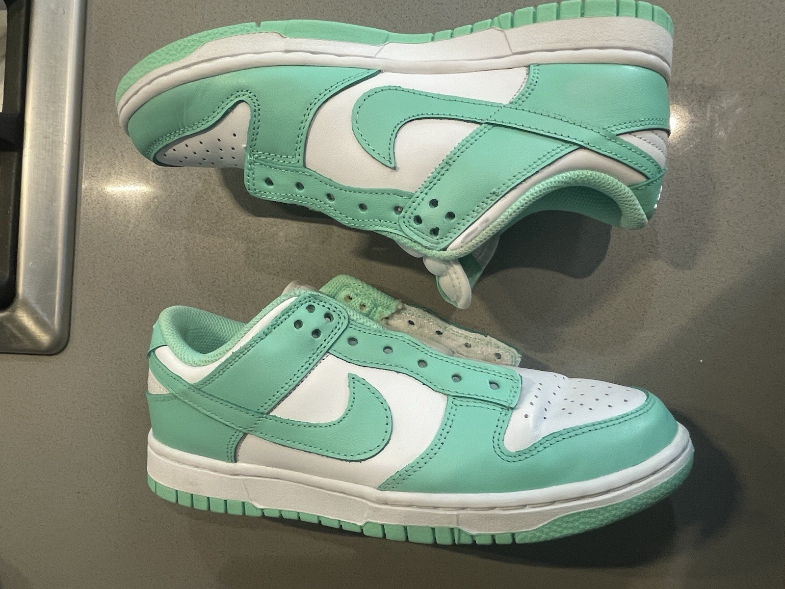 Nike Dunk Low Green Glow
