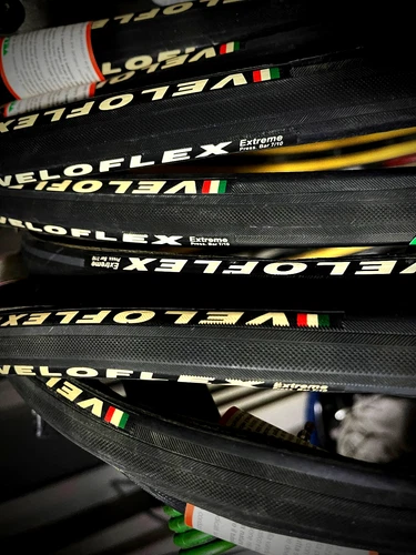 2x Veloflex Extreme Tubular Tires 22mm 28" 700C Black NOS (Pair)