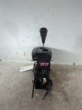 Cambio Toyota Yaris Mk3 Hybrid Hatchback 5 porte 2015 Q26