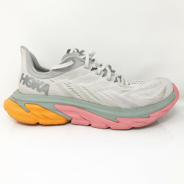 hoka pink running shoes
