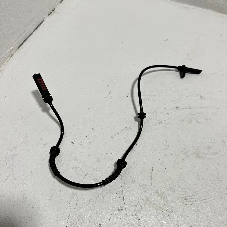 OEM ЗАДНИЙ ЛЕВЫЙ ИЛИ ПРАВЫЙ БОКОВОЙ ДАТЧИК СКОРОСТИ КОЛЕСА ABS 2011-2016 BMW 528i F10 - Изображение 2 из 4