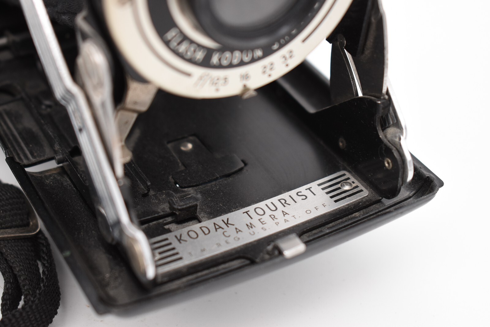 Kodak Tourist Camera: Vintage Original 1948 w/Kodet lens, Flash Kodon ...