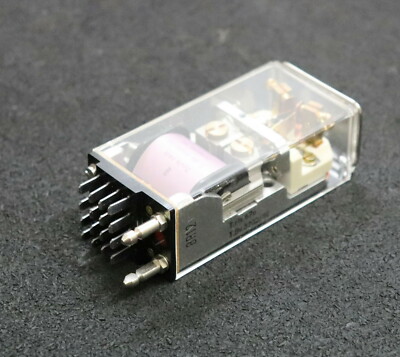 SIEMENS Kleinpolrelais T.rls 67u  T.Bv.3702/36 P1-Kappe 8R12 Spule 3000/36