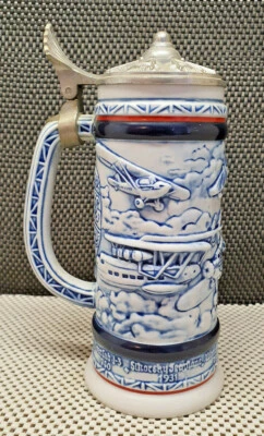 Avon Alte Bierglas Schanktopf Motiv Relief Blau N°392328 - Bild 1 von 4